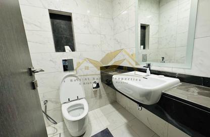 Apartment - 2 Bedrooms - 3 Bathrooms for rent in Jumeirah Garden City - Al Satwa - Dubai