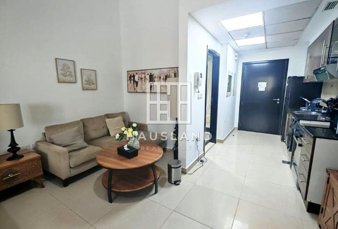 99129523 - Property Image 2