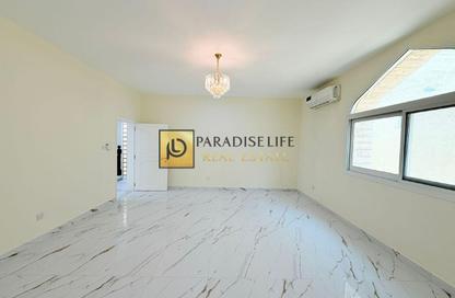 Villa - 4 Bedrooms - 6 Bathrooms for rent in Mirdif Villas - Mirdif - Dubai