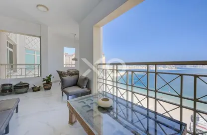 Apartment - 2 Bedrooms - 3 Bathrooms for rent in Al Nabat - Shoreline Apartments - Palm Jumeirah - Dubai