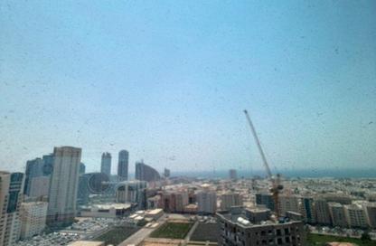 Apartment - 2 Bedrooms - 3 Bathrooms for rent in Al Dana Tower - Al Majaz 3 - Al Majaz - Sharjah