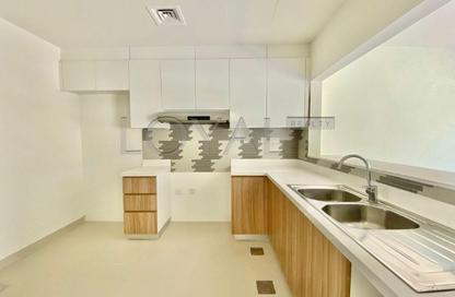 Villa - 3 - 4 for rent in Amaranta 2 - Amaranta - Villanova - Dubai Villa - 3 - 4 for rent in Amaranta 2 - Amaranta - Villanova - Dubai