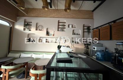 Shop - Studio - 1 Bathroom for rent in Umm Suqeim 2 - Umm Suqeim - Dubai