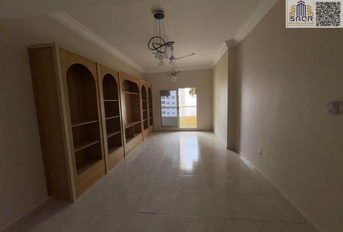 82373560 - Property Image 2