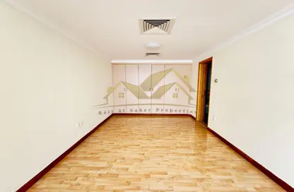 Apartment - Studio - 1 Bathroom for rent in Al Raffa - Bur Dubai - Dubai