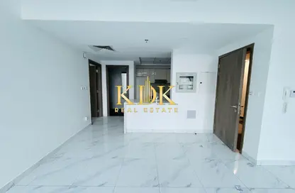 Apartment - 1 Bedroom - 2 Bathrooms for rent in Serenity Lakes 5 - District 10 - Jumeirah Village Circle - Dubai