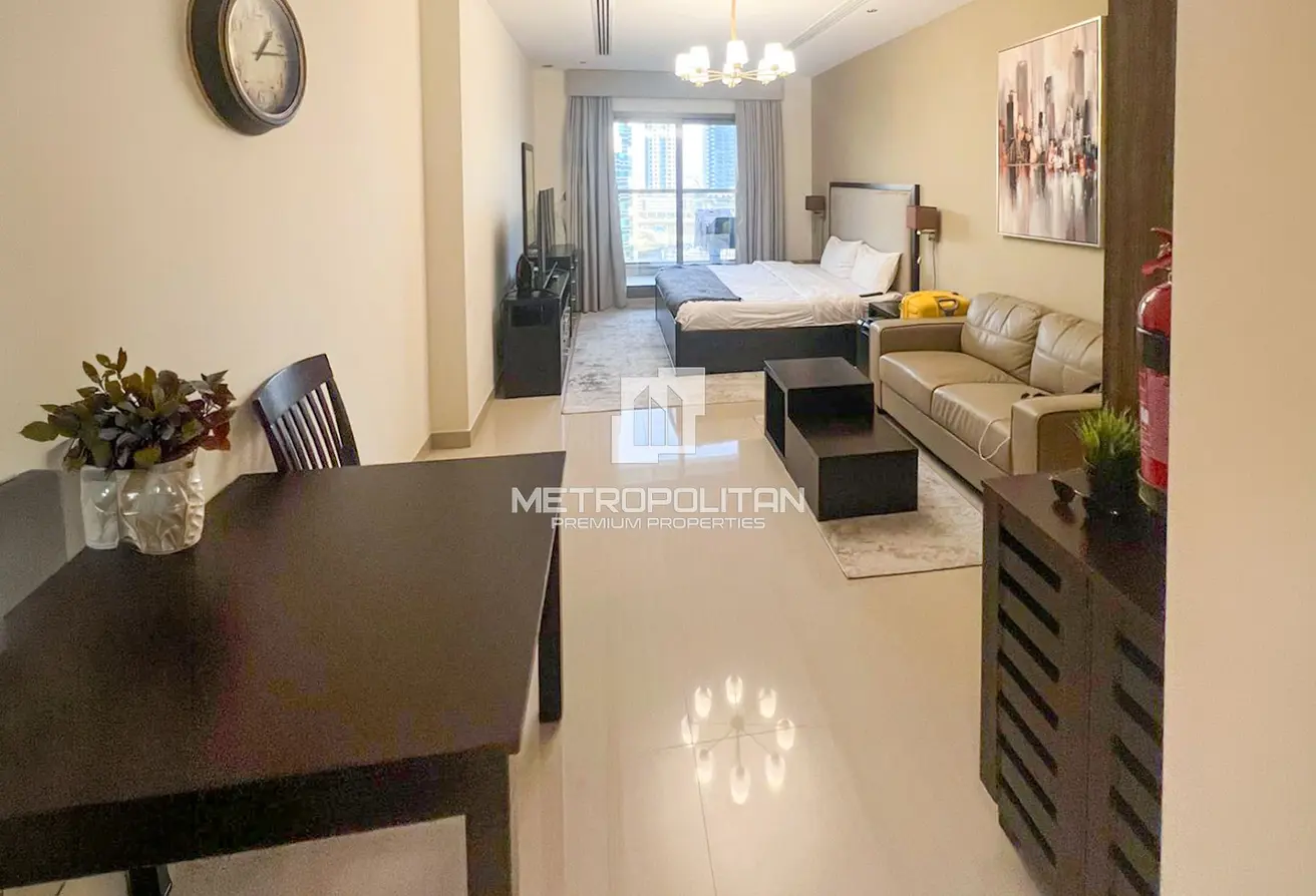 151913798 - Property Main Image