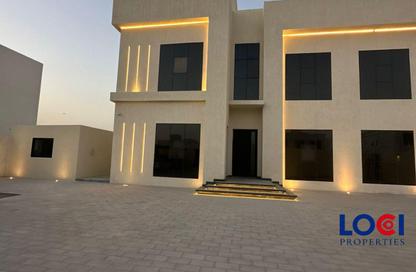 Villa - 5 - 7 for rent in Al Athbah - Wadi Al Amardi - Dubai Villa - 5 - 7 for rent in Al Athbah - Wadi Al Amardi - Dubai