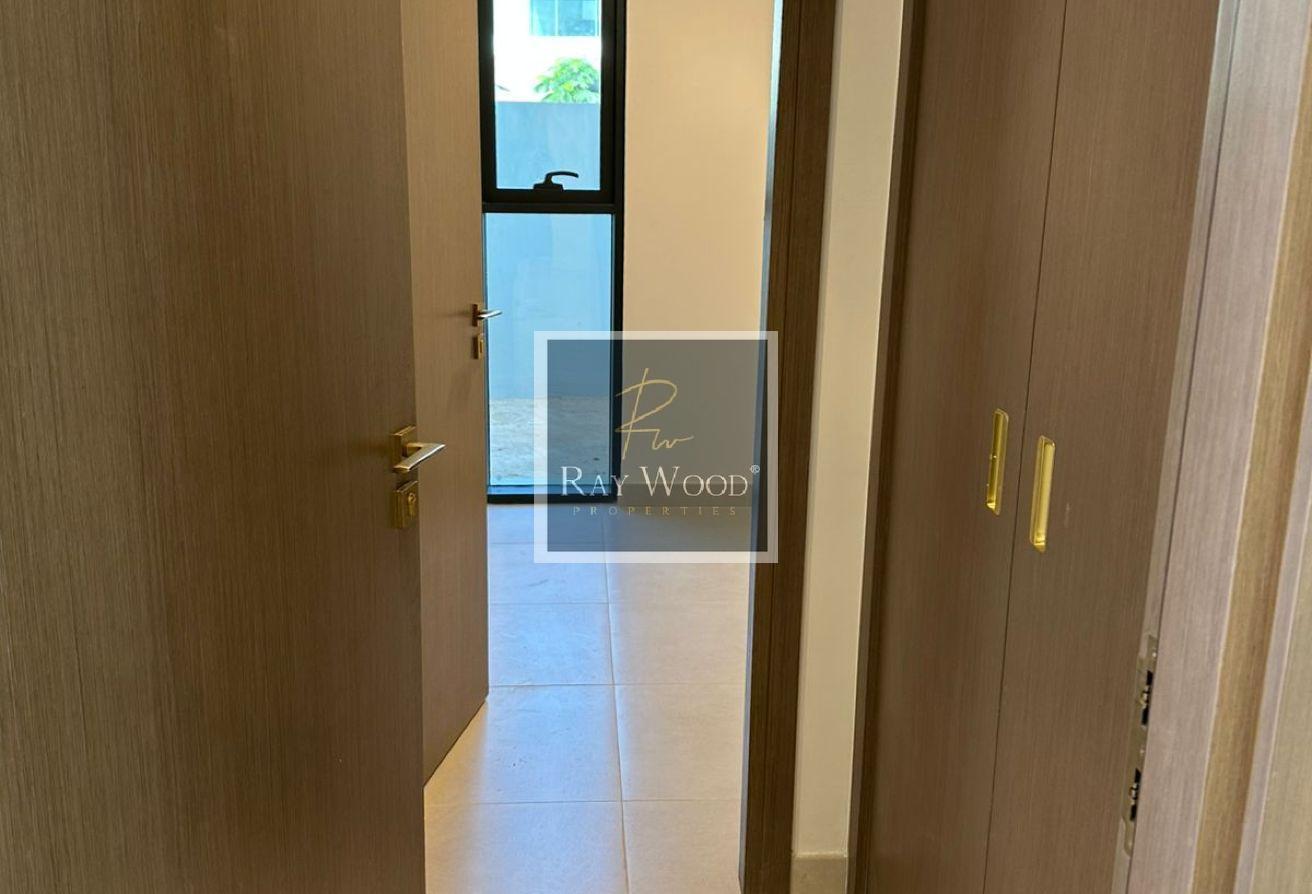 Beautiful landscape | Corner unit | On park photo 14