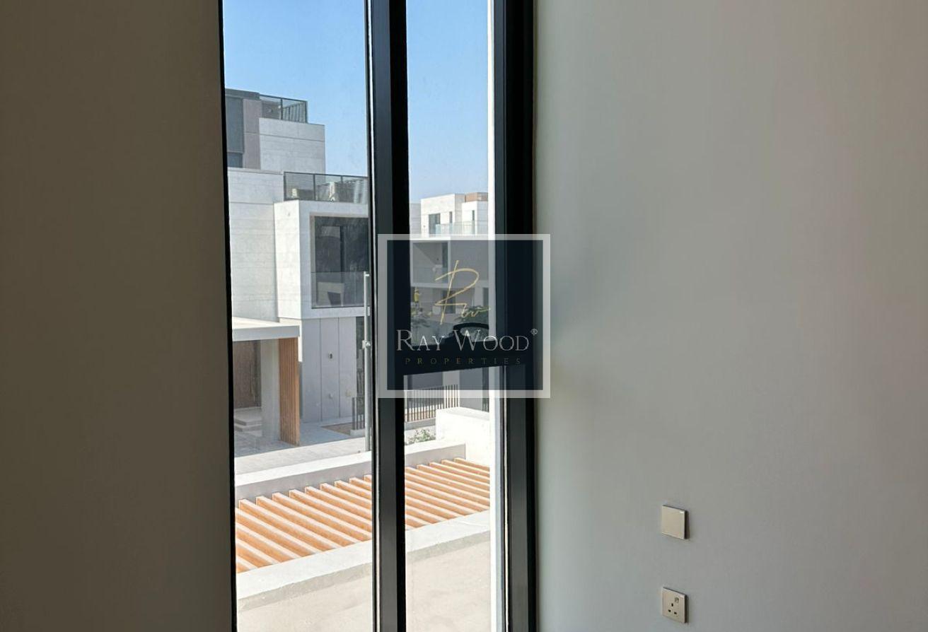 Beautiful landscape | Corner unit | On park photo 13