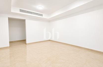 Villa - 3 - 3 for sale in Springs 11 - The Springs - Dubai