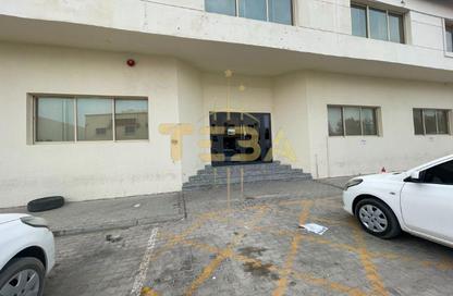 مستودع - استوديو - 6 حمامات للبيع في الجرف الصناعية 1 - الجرف الصناعية - عجمان
