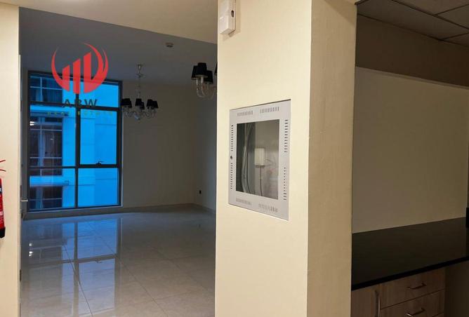 84074075 - Property Image 2