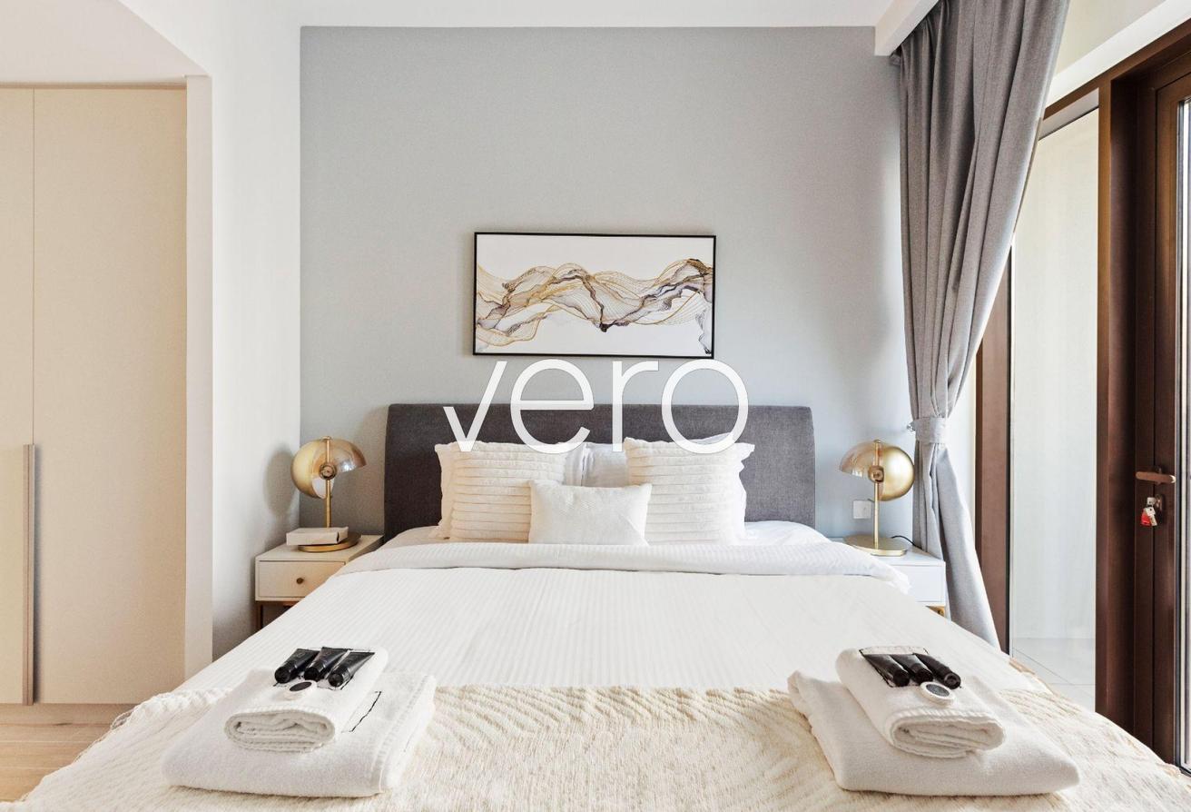 Contemporary 2BR | Beach Access | Vacant photo 14