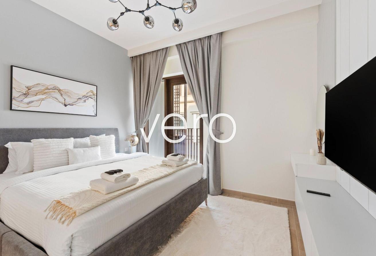 Contemporary 2BR | Beach Access | Vacant photo 15