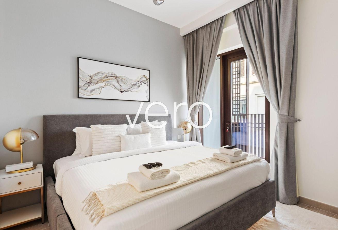 Contemporary 2BR | Beach Access | Vacant photo 16