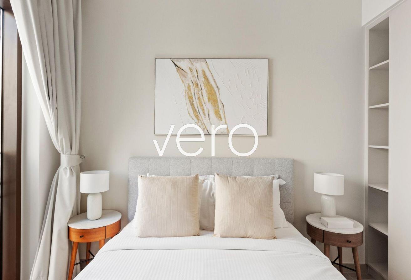 Contemporary 2BR | Beach Access | Vacant photo 12