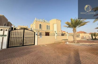 Villa - 5 Bedrooms - 7 Bathrooms for rent in Shakhbout City - Abu Dhabi