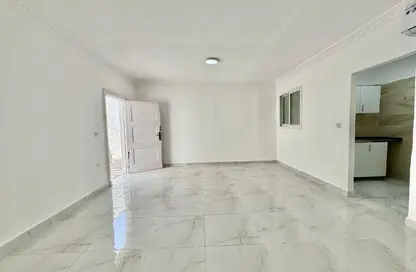 شقة - 1 حمام للايجار في مدينة شخبوط - أبوظبي