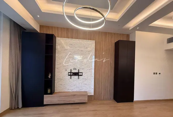 155512677 - Property Image 3