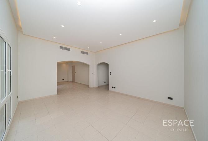 85734522 - صورة العقار 2