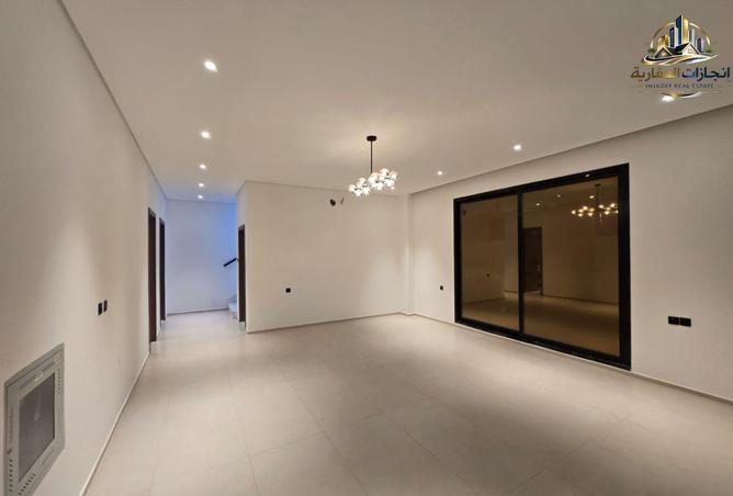 117702187 - Property Image 2