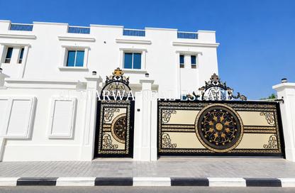 Villa - Studio - 5 for rent in Al Sabkha - Al Riqqa - Sharjah