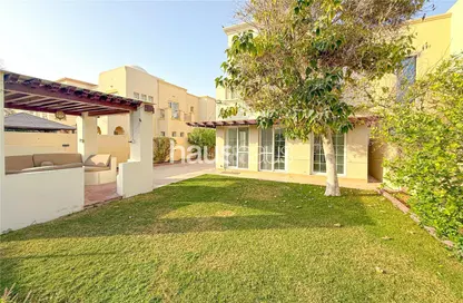 فيلا - 3 غرف نوم - 3 حمامات للايجار في الينابيع 2 - الينابيع - دبي