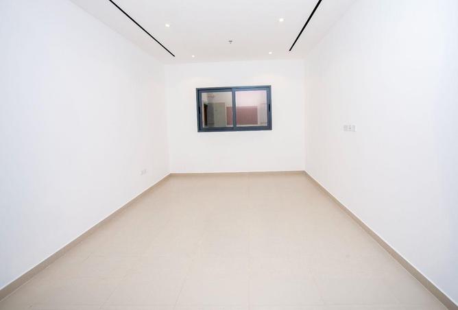 56530943 - صورة العقار 3