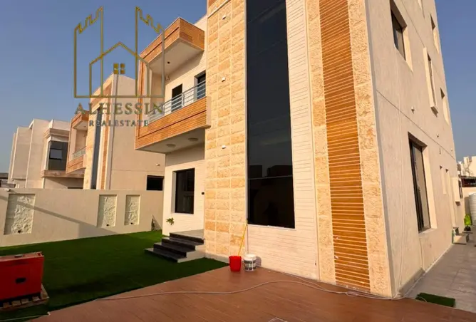 145980921 - Property Image 2
