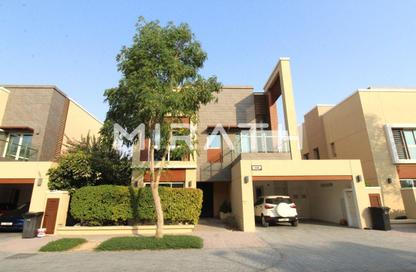 Villa - 4 Bedrooms - 5 Bathrooms for rent in Villa Lantana 2 - Villa Lantana - Dubai Science Park - Dubai