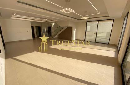 Villa - 5 Bedrooms - 6 Bathrooms for rent in Umm Suqeim 1 Villas - Umm Suqeim 1 - Umm Suqeim - Dubai