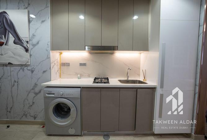 73849287 - Property Image 3