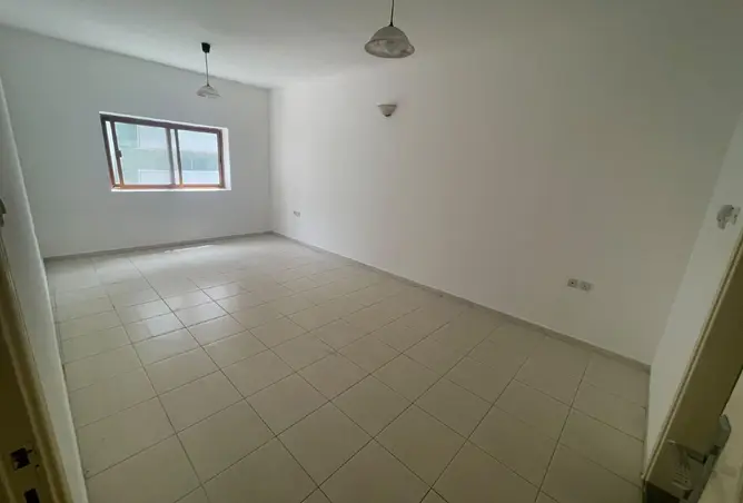 166094400 - Property Image 2