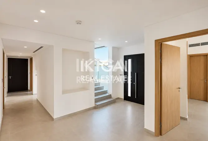 156919705 - Property Image 2