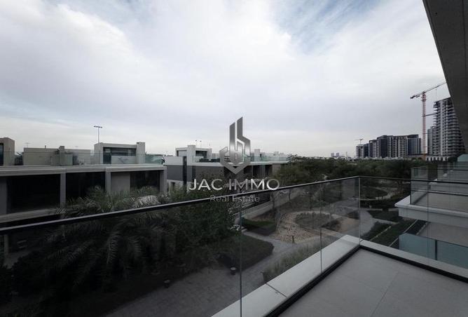 71084590 - صورة العقار 2