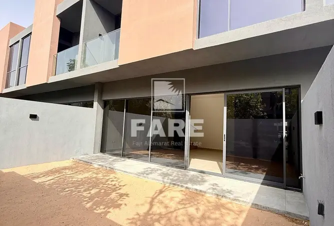 102833624 - Property Image 2