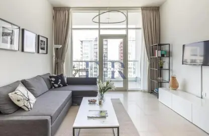 شقة - غرفة نوم - 2 حمامات للايجار في عزيزي فاريشتا - الفرجان - دبي