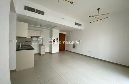 Apartment - 1 Bedroom - 1 Bathroom for sale in Binghatti Point - Dubai Silicon Oasis - Dubai