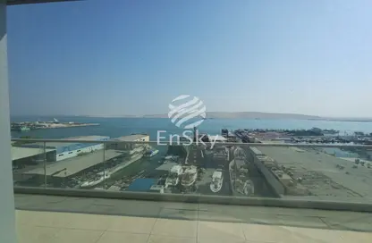 Apartment - 3 Bedrooms - 4 Bathrooms for rent in Al Marasy - Al Bateen - Abu Dhabi