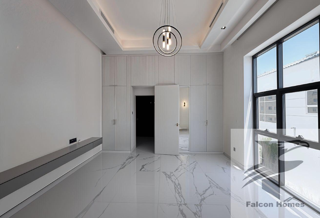 Spacious 5BR Modern Style Villa with Garden Area photo 22