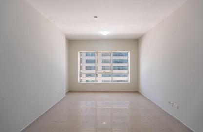 Apartment - 3 Bedrooms - 3 Bathrooms for rent in Al Majaz 3 - Al Majaz - Sharjah Apartment - 3 Bedrooms - 3 Bathrooms for rent in Al Majaz 3 - Al Majaz - Sharjah