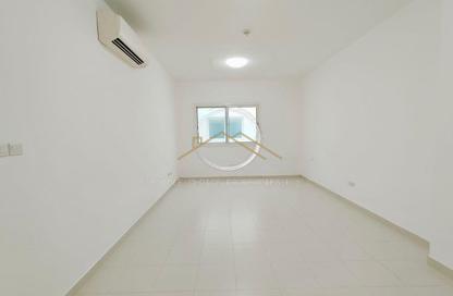 Apartment - Studio - 1 Bathroom for rent in Al Muteena 4428 - Al Muteena - Deira - Dubai Apartment - Studio - 1 Bathroom for rent in Al Muteena 4428 - Al Muteena - Deira - Dubai