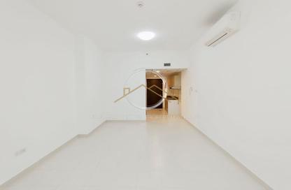 Apartment - Studio - 1 Bathroom for rent in Al Muteena 4428 - Al Muteena - Deira - Dubai Apartment - Studio - 1 Bathroom for rent in Al Muteena 4428 - Al Muteena - Deira - Dubai