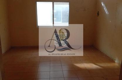 Labor Camp - Studio - 7+ Bathrooms for rent in Al Jurf Industrial 2 - Al Jurf Industrial - Ajman
