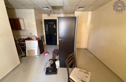 Apartment - Studio - 1 Bathroom for rent in Suroor 511 - Muwaileh - Sharjah