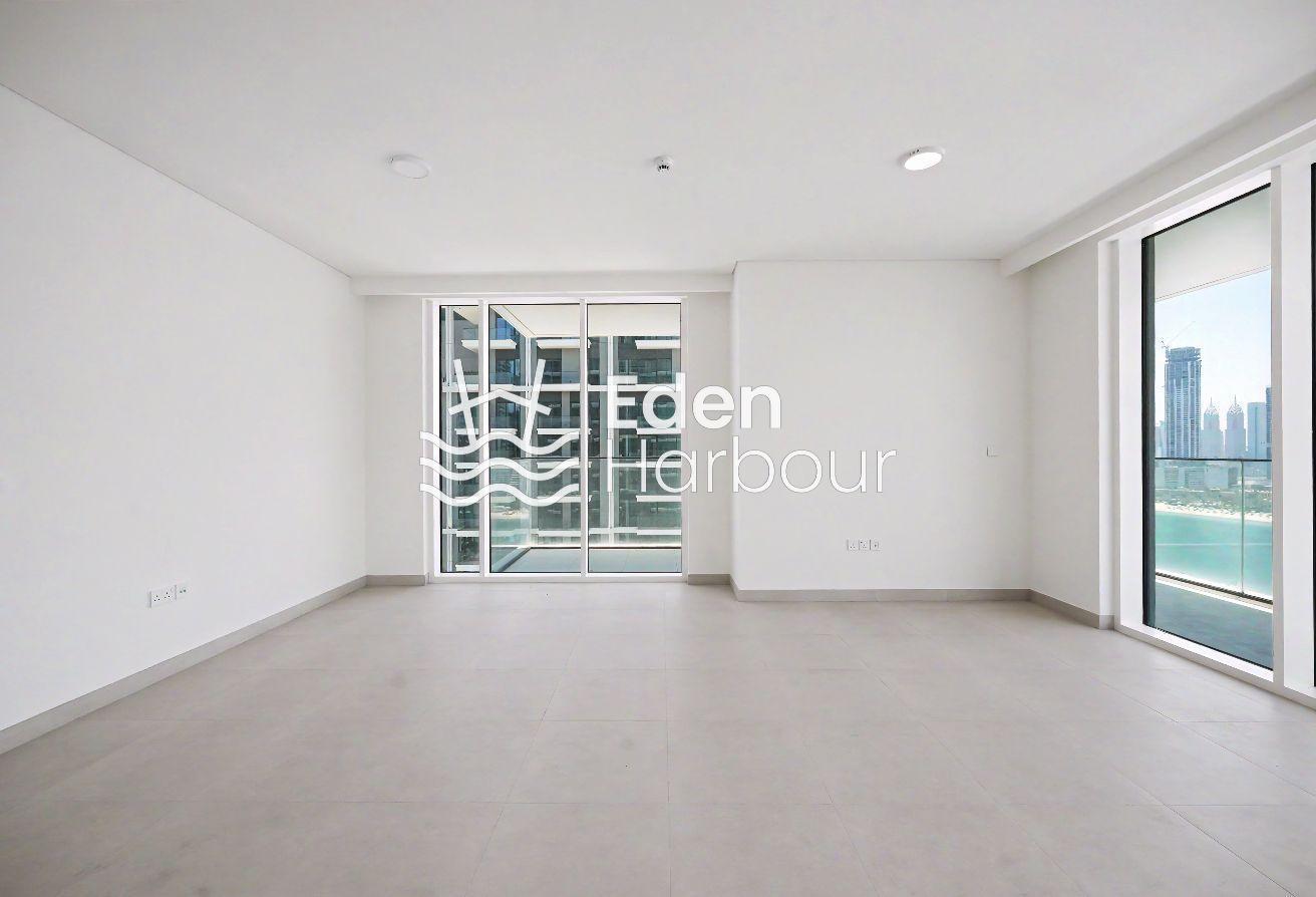 UNFURNISHED | CORNER LAYOUT | VACANT photo 5