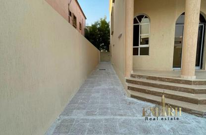 Villa - 5 - 7 for rent in Al Mowaihat 1 - Al Mowaihat - Ajman Villa - 5 - 7 for rent in Al Mowaihat 1 - Al Mowaihat - Ajman