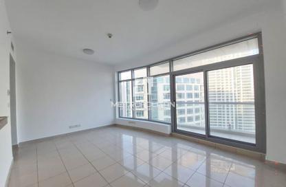 Apartment - 1 - 2 for rent in Fairfield Tower - Park Island - Dubai Marina - Dubai