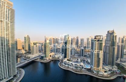 Apartment - 1 - 2 for rent in Fairfield Tower - Park Island - Dubai Marina - Dubai